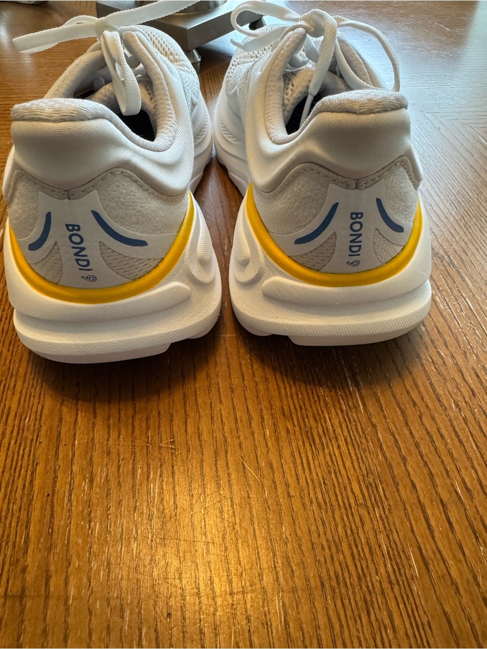 Hoka Bondi 9, Women, 8B White Grout/Yellow Trim Athletic Shoes Like New - Picture 2 of 7
